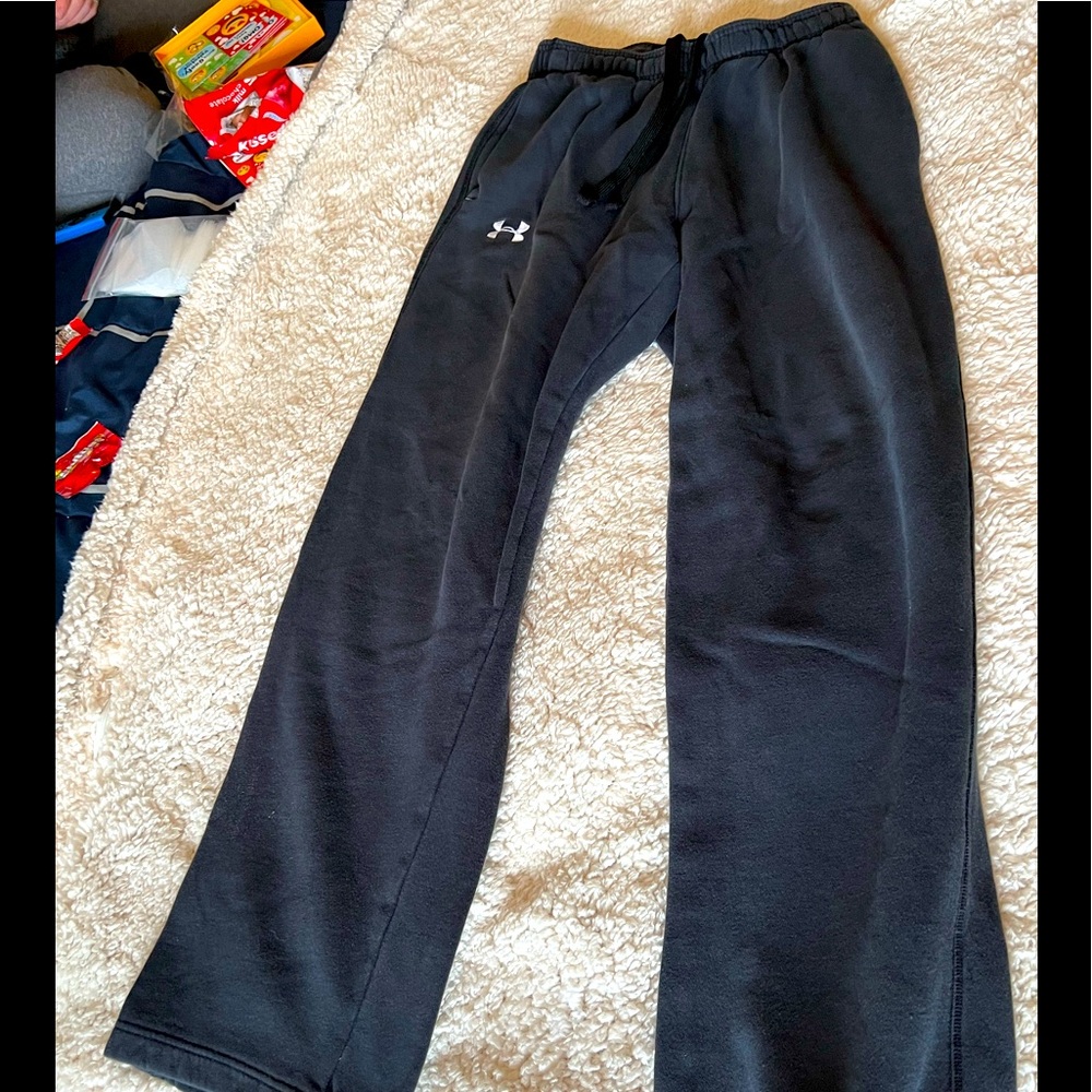 Black mens under armpit pants size medium